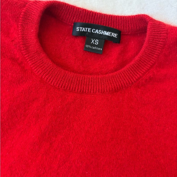 Cashmere crewneck - Picture 1 of 3